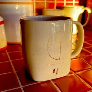 Gilded G Shapes Mug Gold Specked Anthropologie Coffee Anthropologie
Monogram Mug